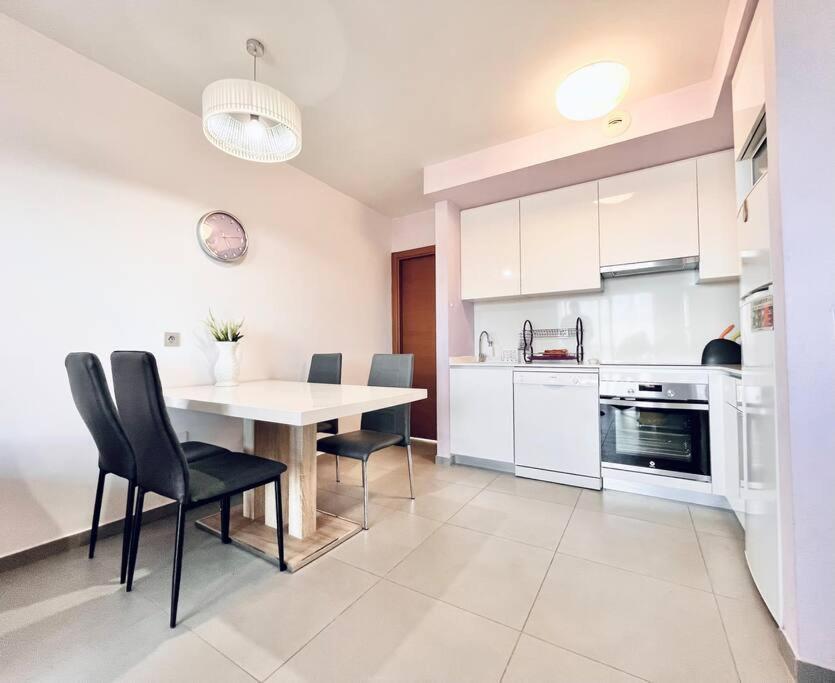 Sea View 2-Bedrooms Apartment La Tejita Ngoại thất bức ảnh